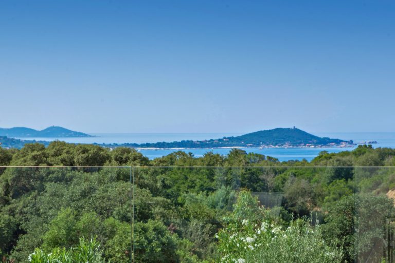 Porticcio, villa à vendre proche d'Agosta plage