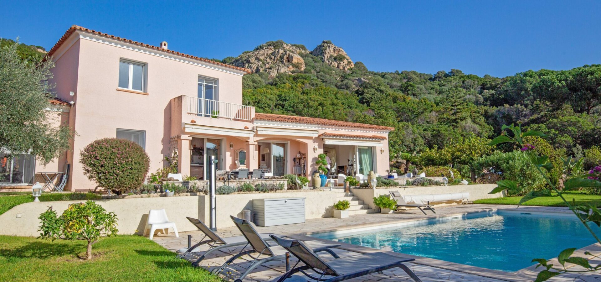 Villa familiale à vendre au Ruppione