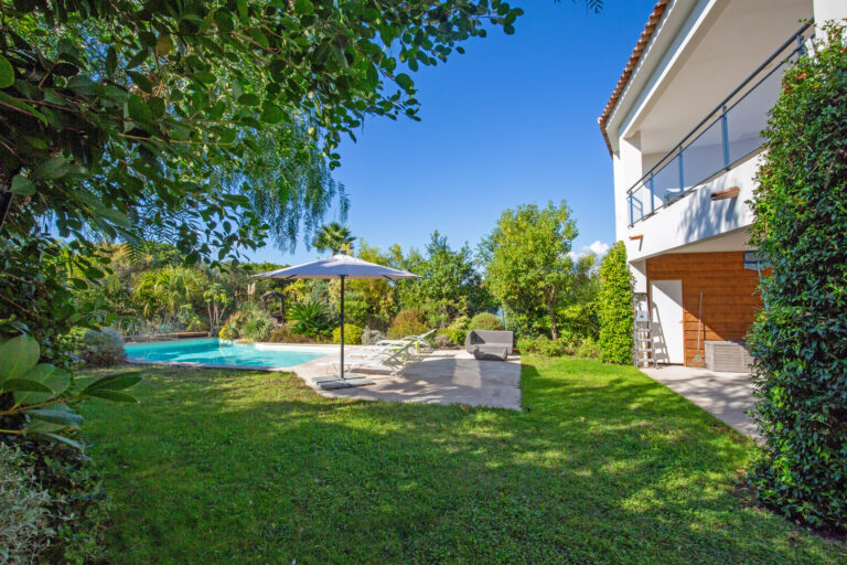 Maison récente à vendre à Agosta Plage